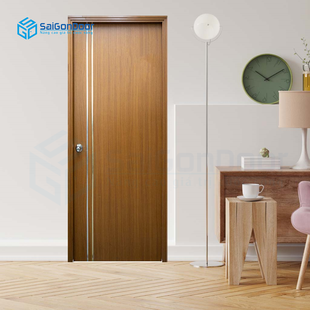 Mẫu cửa gỗ với màu sắc quen thuộc dễ hài hòa với đồ nội thất của mọi ngôi nhà
